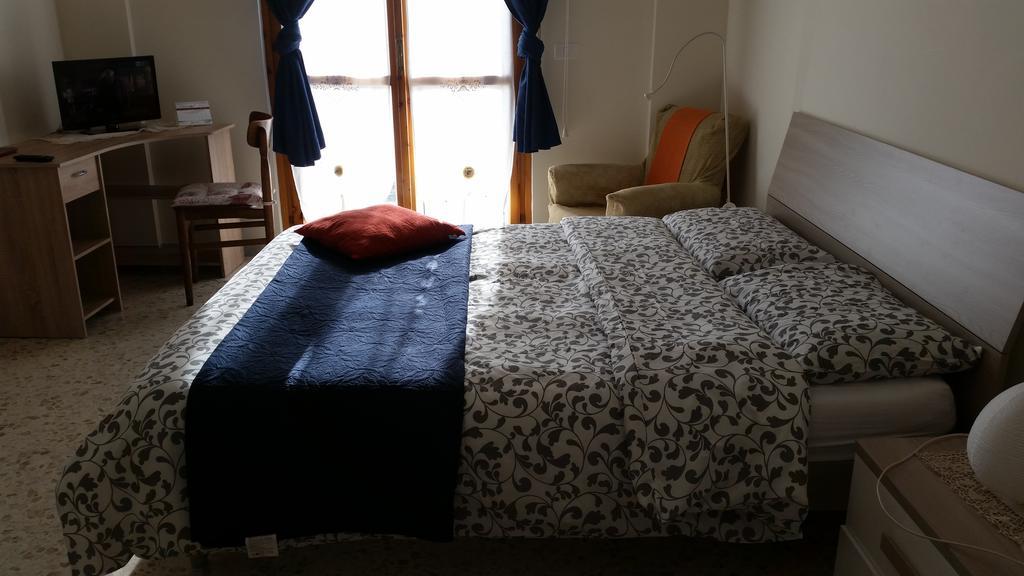 Lian Room B&B Касерта Екстериор снимка