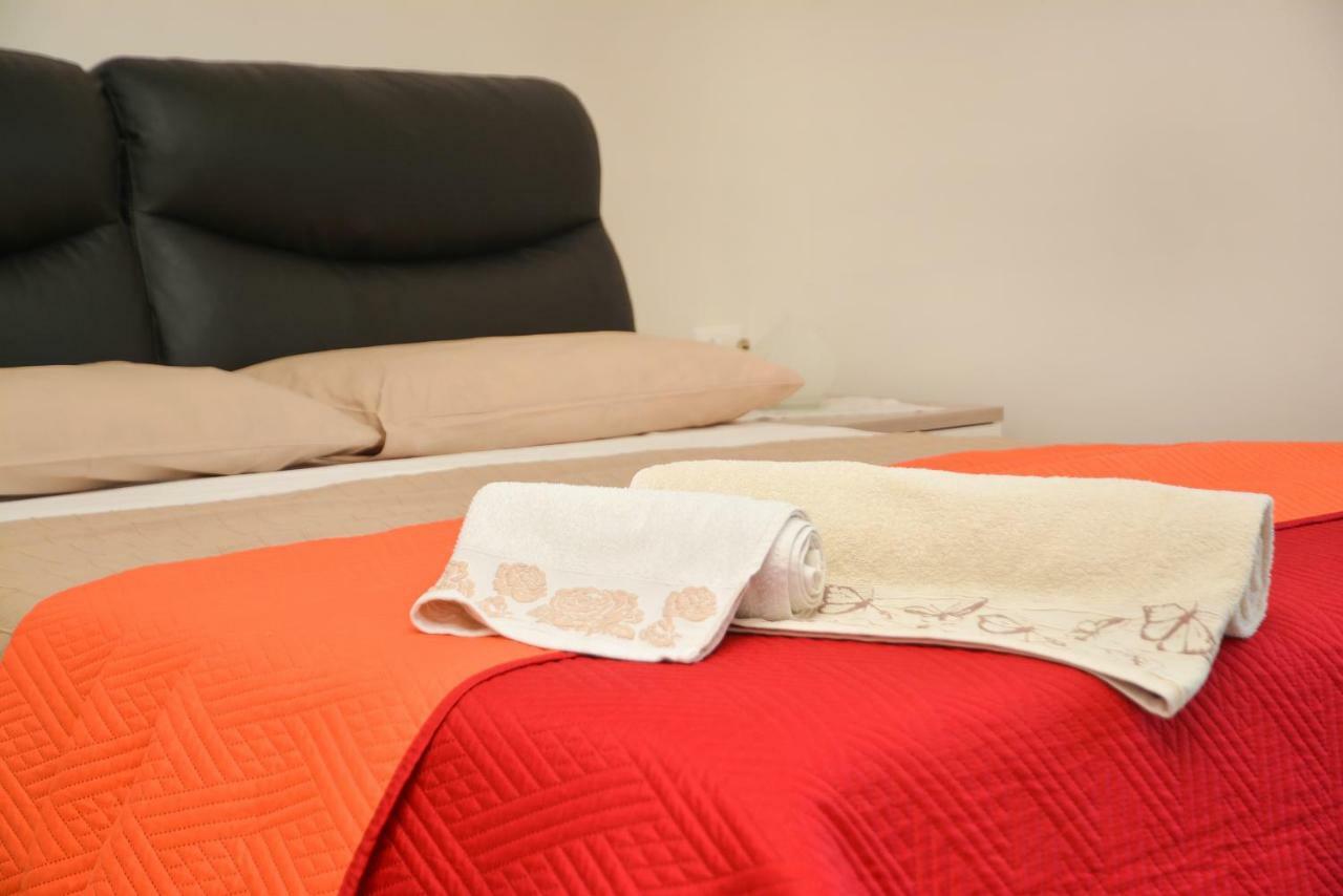 Lian Room B&B Касерта Екстериор снимка