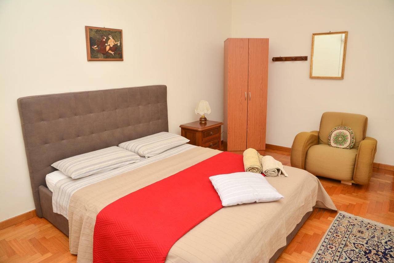 Lian Room B&B Касерта Екстериор снимка